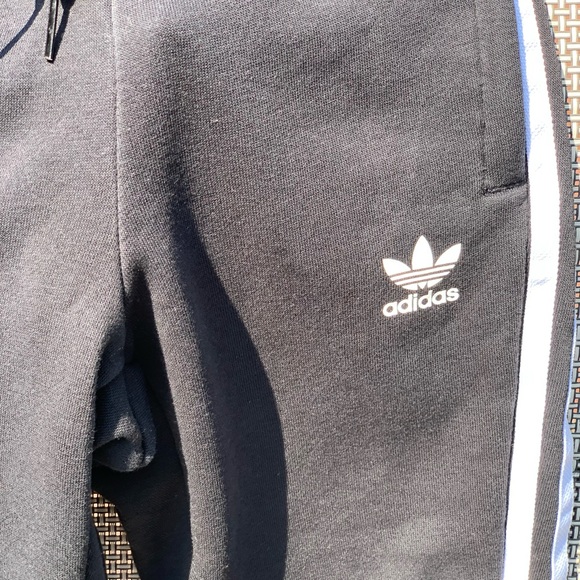 Adidas Two-Piece Jog Suit Toddler - Picture 9 of 12